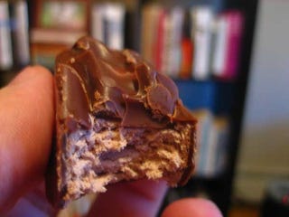 Lightning Review: Fun Size 3 Musketeers Bars (Verdict: Not That Fun)