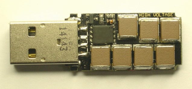 Este USB-bomba casero quema un ordenador nada más conectarlo
