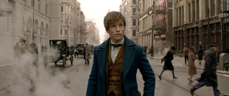 The Latest Trailer for Fantastic Beasts Welcomes You To New York