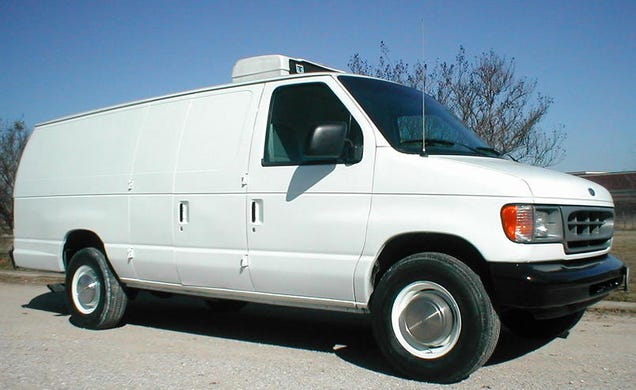 Ten Cars And The Type Of Guys They Attract