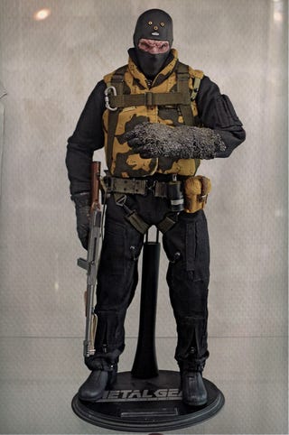 Custom Metal Gear Figures are the Very Definition of Badass