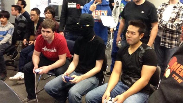 Mysterious Masked Player Wins Smash Bros Tournament
