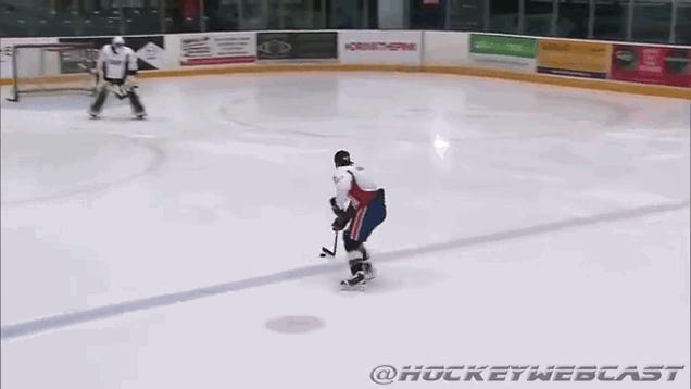 Josh Ho-Sang Whips Around For A Beautiful Shootout Goal