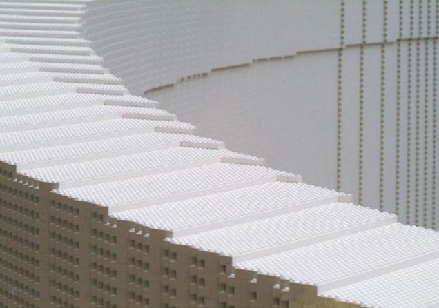 How to keep those Lego bricks brilliant white