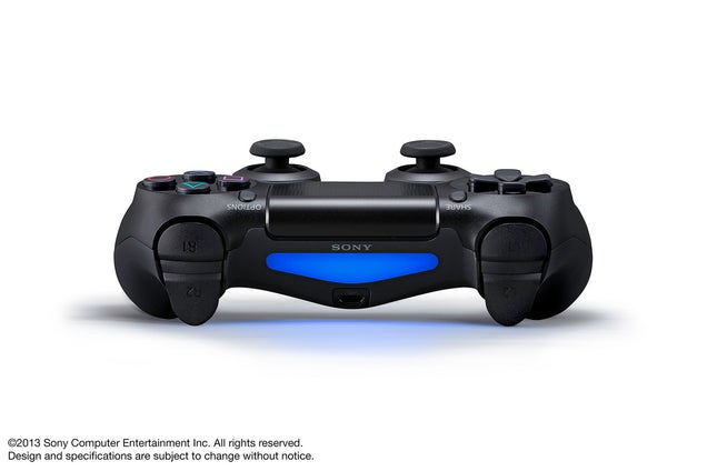 First Official Pics Of The PlayStation 4's New Controller & Camera
