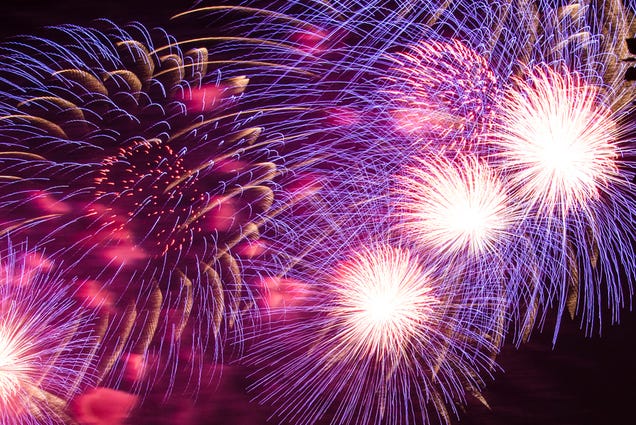 75 Explosive Photos of Fireworks