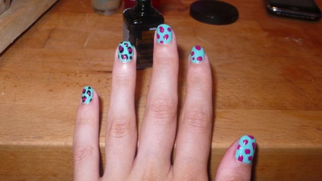 How To Paint Your Nails With A Charming Leopard Print