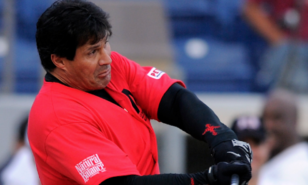 Jose Canseco Blew His Middle Finger Off While Cleaning His Gun