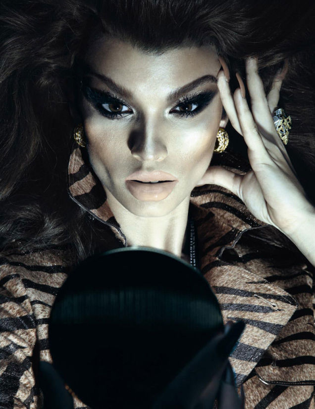 Crystal Renn Wasn't Trying To 'Look Asian' In That Eye Tape Shoot