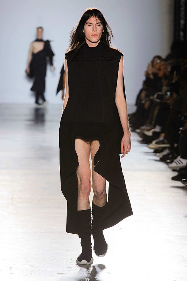 The Hottest Fashion Trend For 2015 Is Underdick (NSFW)