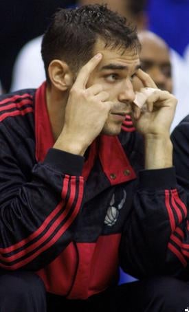 Jose Calderon Would Like to Apologize Personally For That Whole Slant-Eyed Team Photo Thing