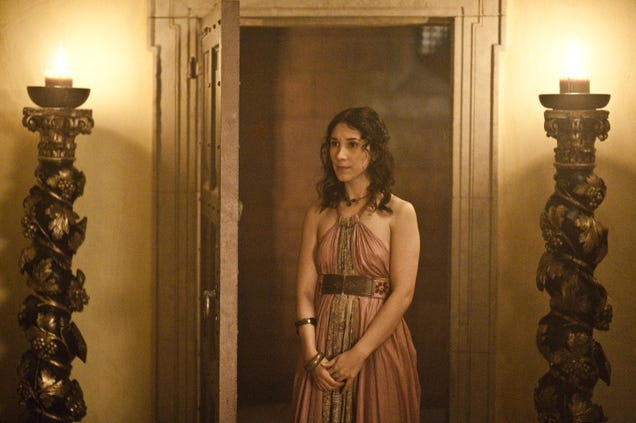 21 stunning Game of Thrones photos introduce a whole new cast!