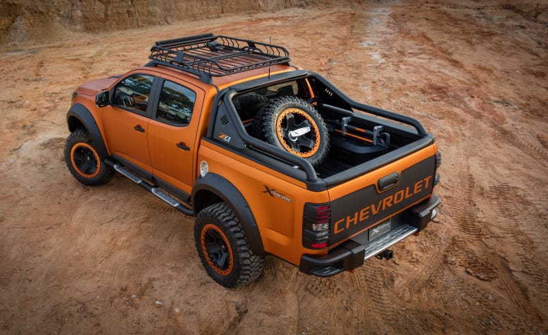 Here's A Chevy Colorado With Every Imaginable Off-Road Appurtenance