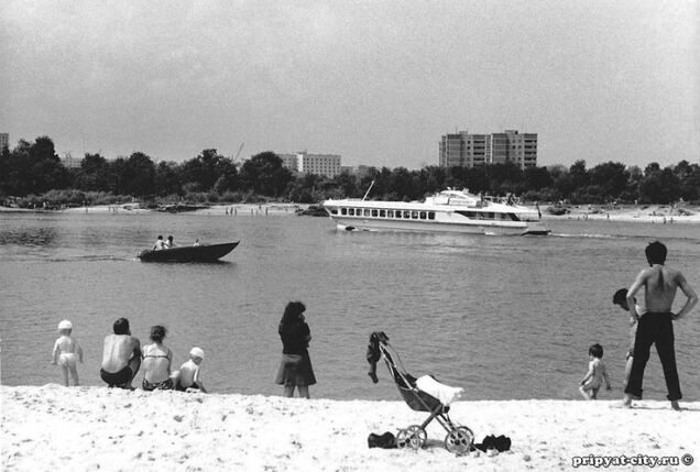 Photos Of Everyday Life In Pripyat Before The Chernobyl Disaster