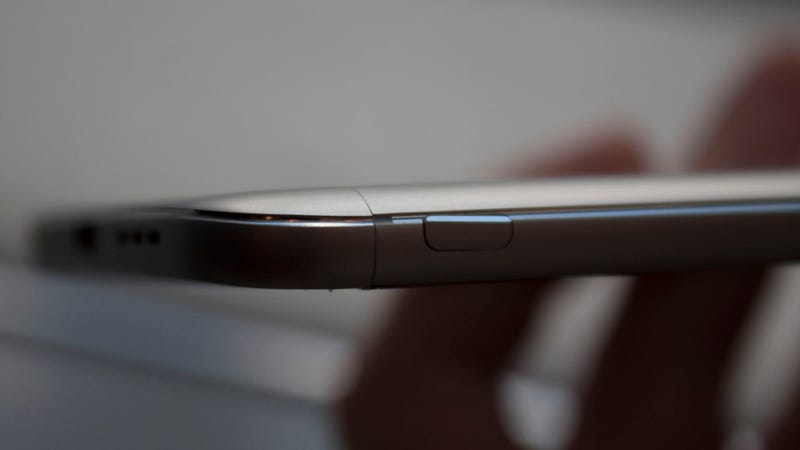 LG's All-Metal G5 Is Like a Future Phone Prototype