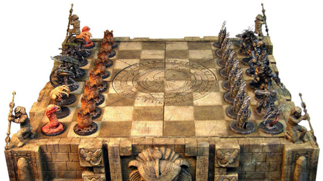 Alien Will Kick Your Ass at Chess