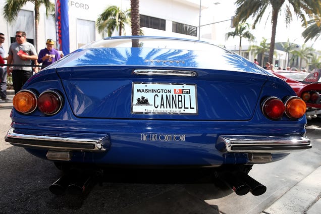 A Record 1,000 Ferraris Took Over The Streets Of Beverly Hills