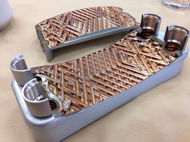 12 things that look surprisingly awesome when cut in half