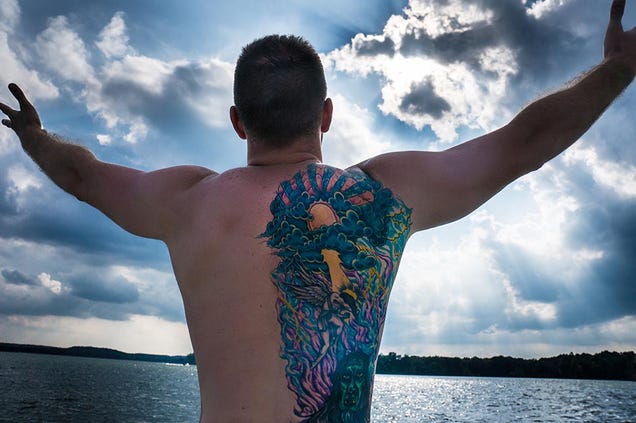 22 Tantalizing Photos of Tattoos