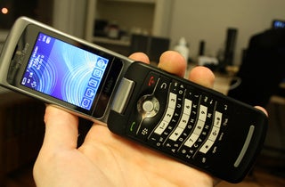 BlackBerry Pearl Flip Review