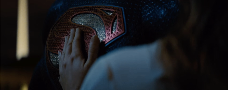 All the Awesome New Action and Clues Inside the Final Batman v Superman Trailer