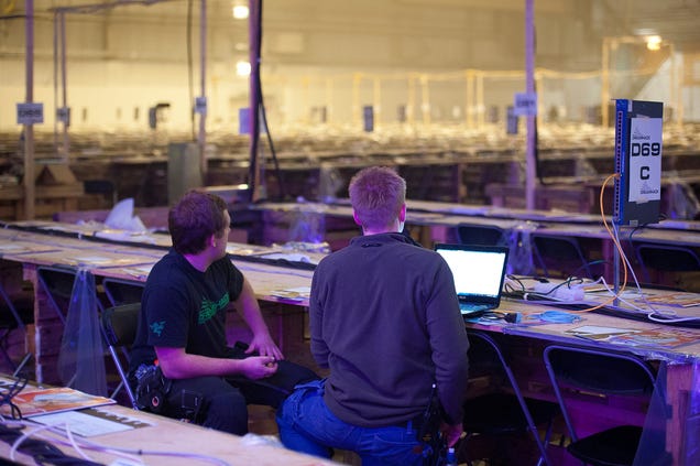 How The World's Biggest LAN Party Is Built