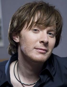 Clay Aiken and Fans Begin Long, Bombastic Journey Toward Mutual Acceptance
