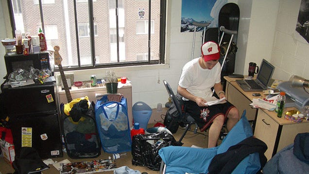 How to Be a Good Roommate and Deal with Those Who Aren't