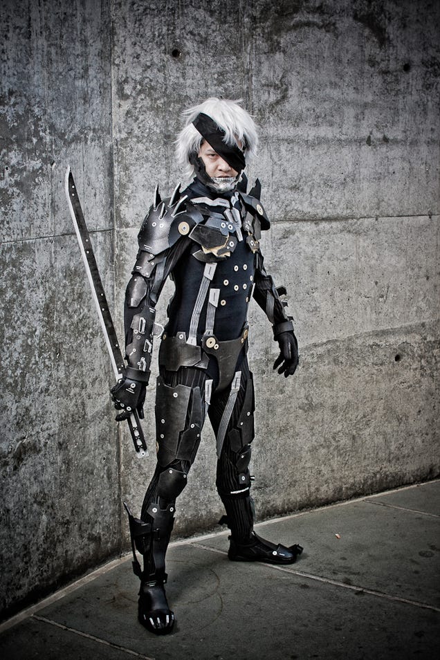 Commander Shepard Will Shoot the Next Cosplayer She Sees
