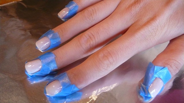 How To Give Yourself Paint-Splattered Jackson Pollock Nails