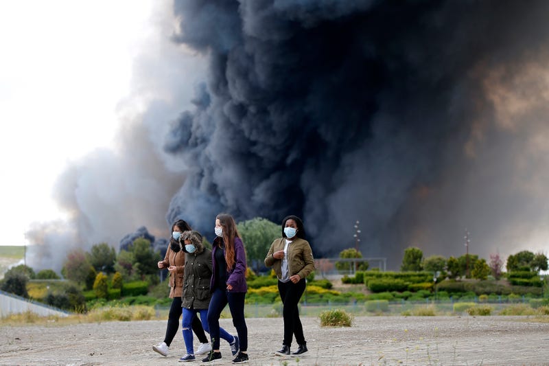 Up To 9,000 Evacuees Return Home Following Massive Fire At Tire Dump Near Madrid