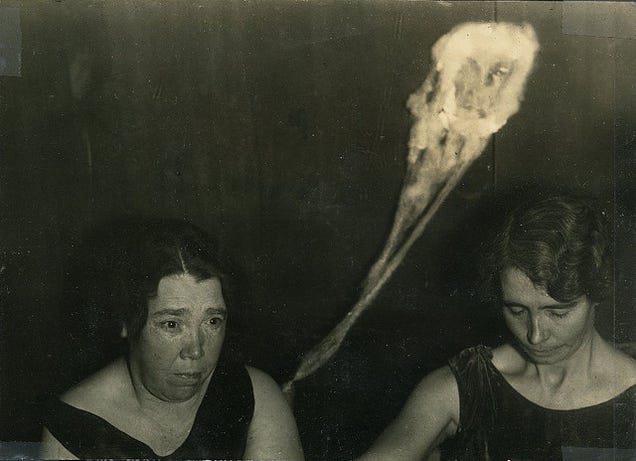 The Goofiest Old Timey Spirit Portraits Ever Photographed