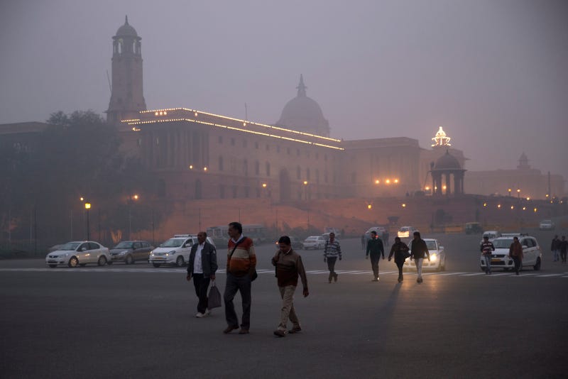 Delhi Still Chokes on Smog Despite Banning Half Its Cars 