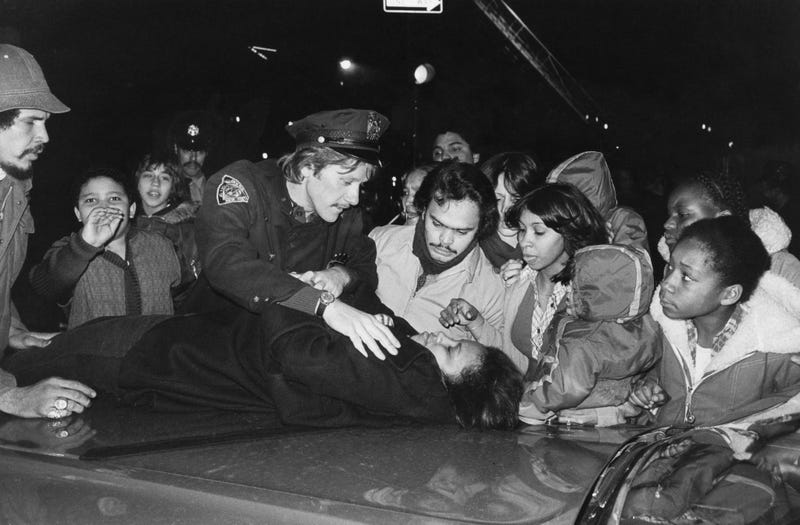 'I Love to See Men Cry': Interview With Jill Freedman, Street Photographer of the '70s and '80s