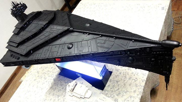 Holy Crap, This Jaw-Dropping Star Destroyer Is Over Three Feet Long