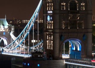 London Bridge Dons an LED Gown for Queen's Diamond Jubilee