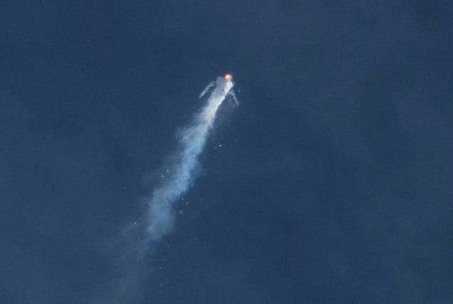 Virgin Galactic's SpaceShipTwo Has Crashed, One Pilot Confirmed Dead