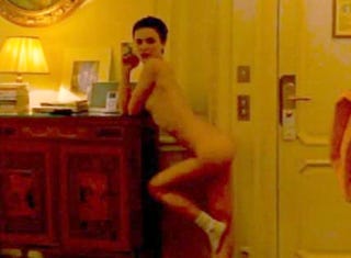 Natalie Portman Refuses To Go Without Fictional Sex