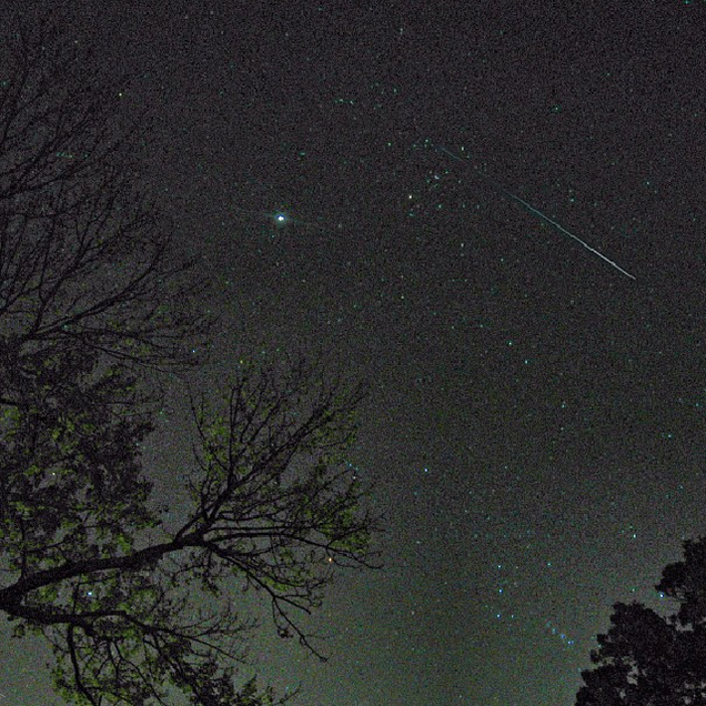The Best Photos From This Weekend's Orionid Meteor Shower
