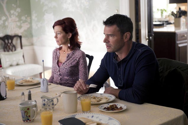 First Glorious Look at Chris Meloni on True Blood!