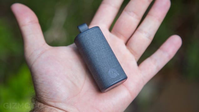 Moto Hint Review: ​The First Bluetooth Headset I Wasn't Ashamed to Wear