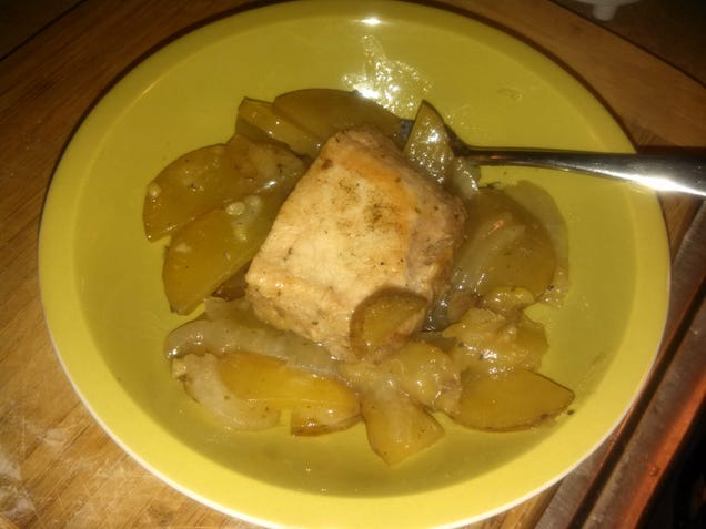 Food! Glorious food!