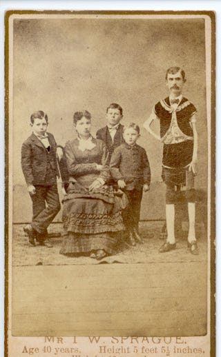 Glamour shots of carnival "freaks" of the 1800s were oddly touching