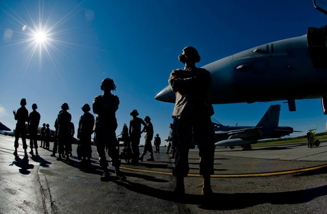 50 Totally Stunning Combat Aircraft Photos Taken Around Alaska