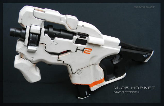 Man Builds a Real Mass Effect Gun, it's Used by the Real Samara