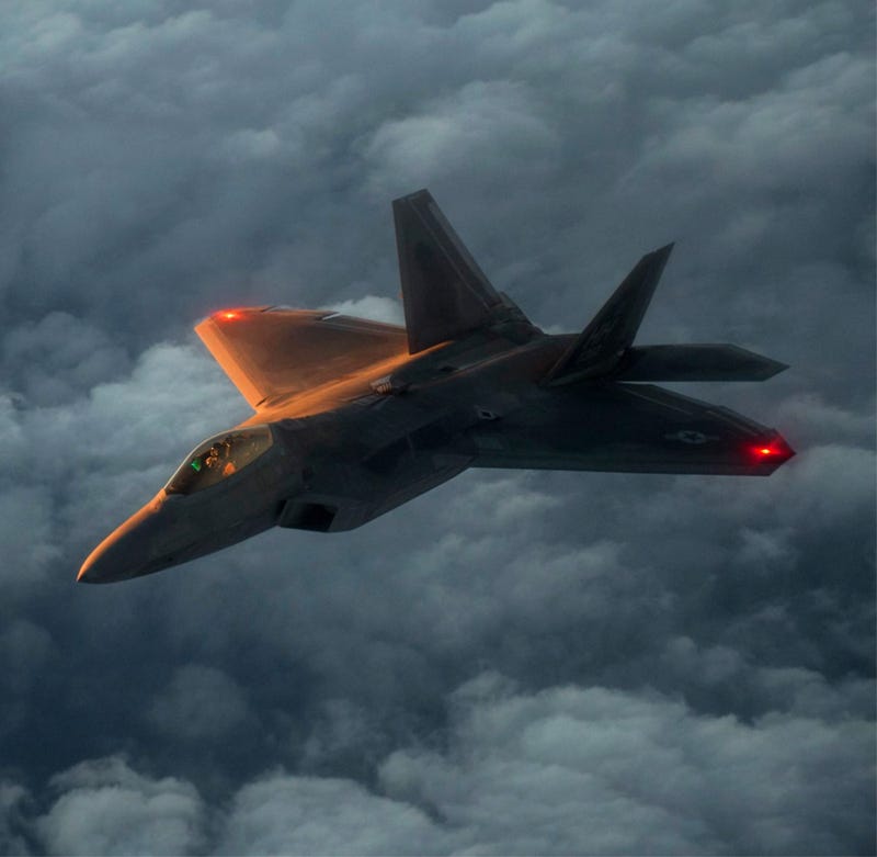 Look At These Gorgeous Shots Of Raptors Getting Refueled Over The Middle East At Dawn