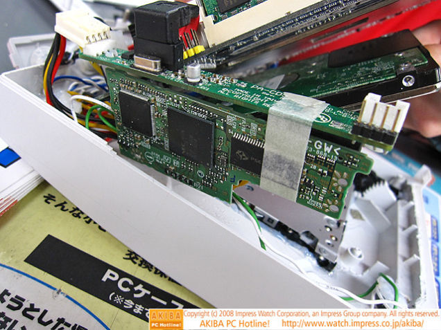 Oh Yes, A Dreamcast PC With Blu-ray