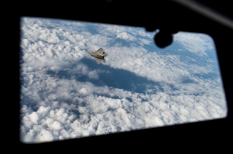 Look At These Gorgeous Shots Of Raptors Getting Refueled Over The Middle East At Dawn