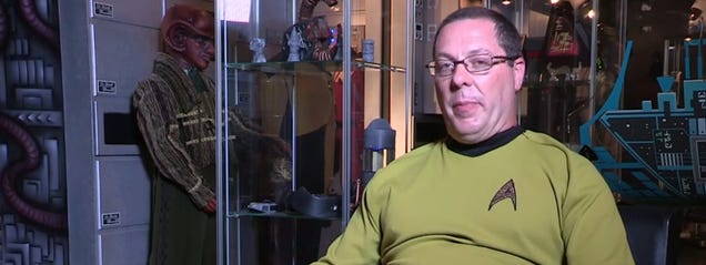 This guy spent $500,000 in his Star Trek collection