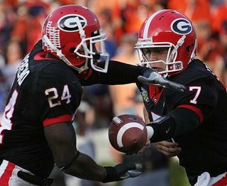 Georgia Football Players Celebrate Number 1 Ranking With Bar Brawl; Public Urination